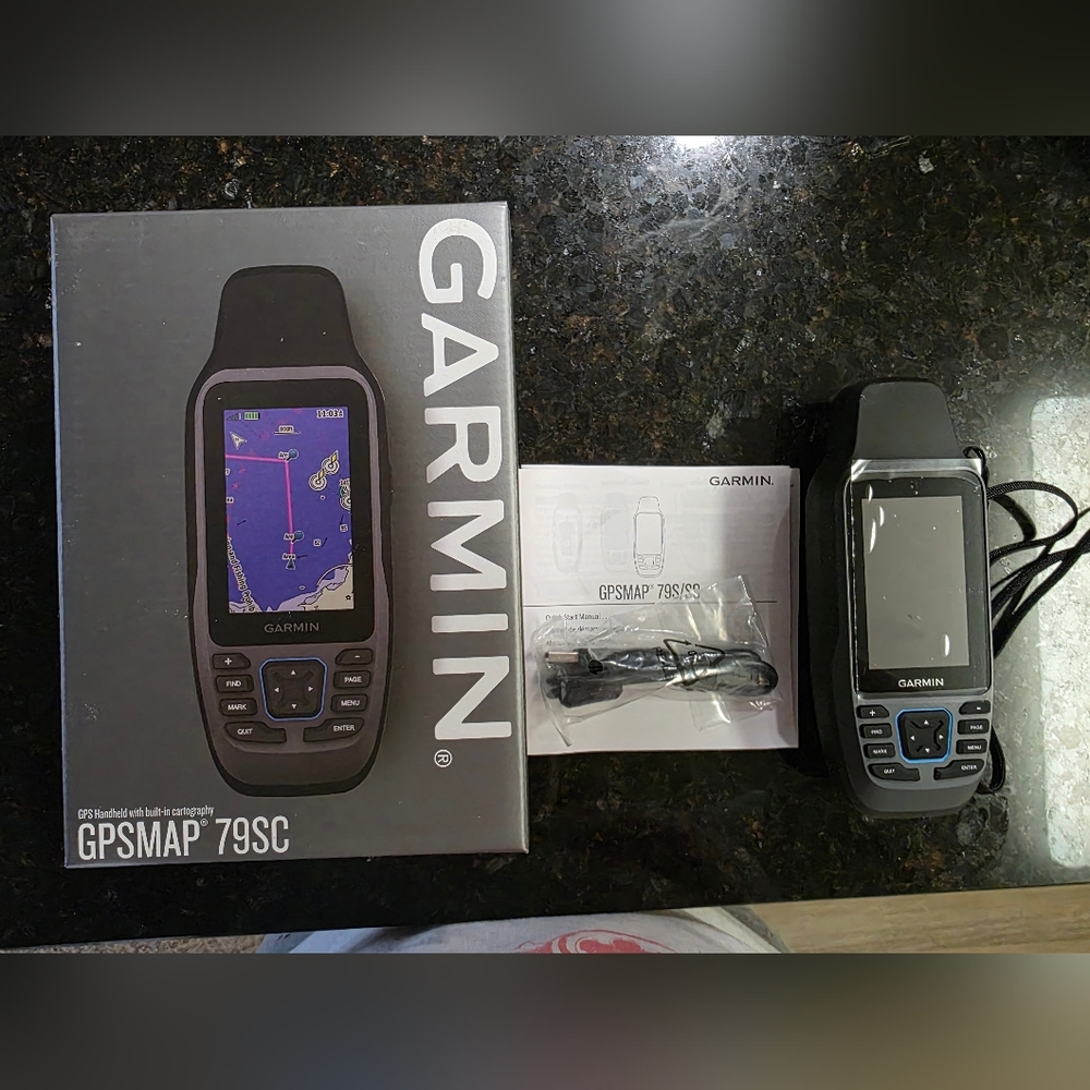 Garmin GPSMAP 79sc Handheld Navigator - Black with Blue Accents